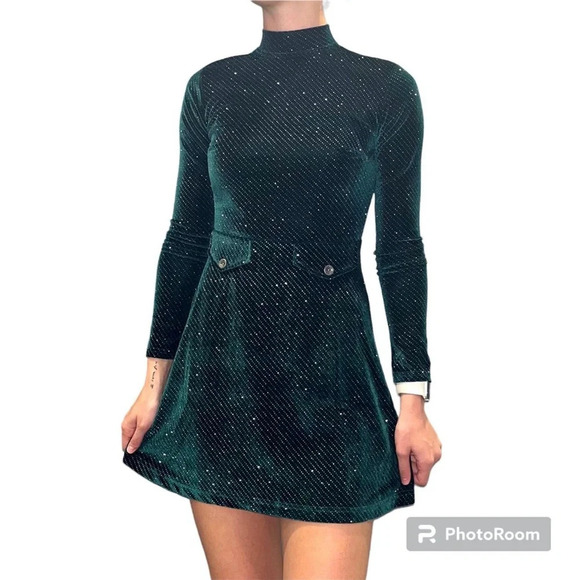 NWT Unique Vintage + Smak Parlour Velvet Sparkle Dress - Picture 1 of 1
